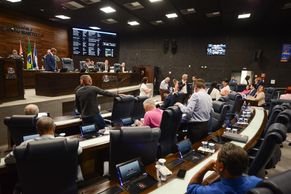 De forma extraordinária, Câmara vota projetos de lei de interesse da Prefeitura