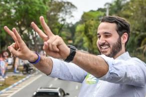 Lucas Sanches (PL) Prefeito eleito com 361.971 votos pelo povo Guarulhense