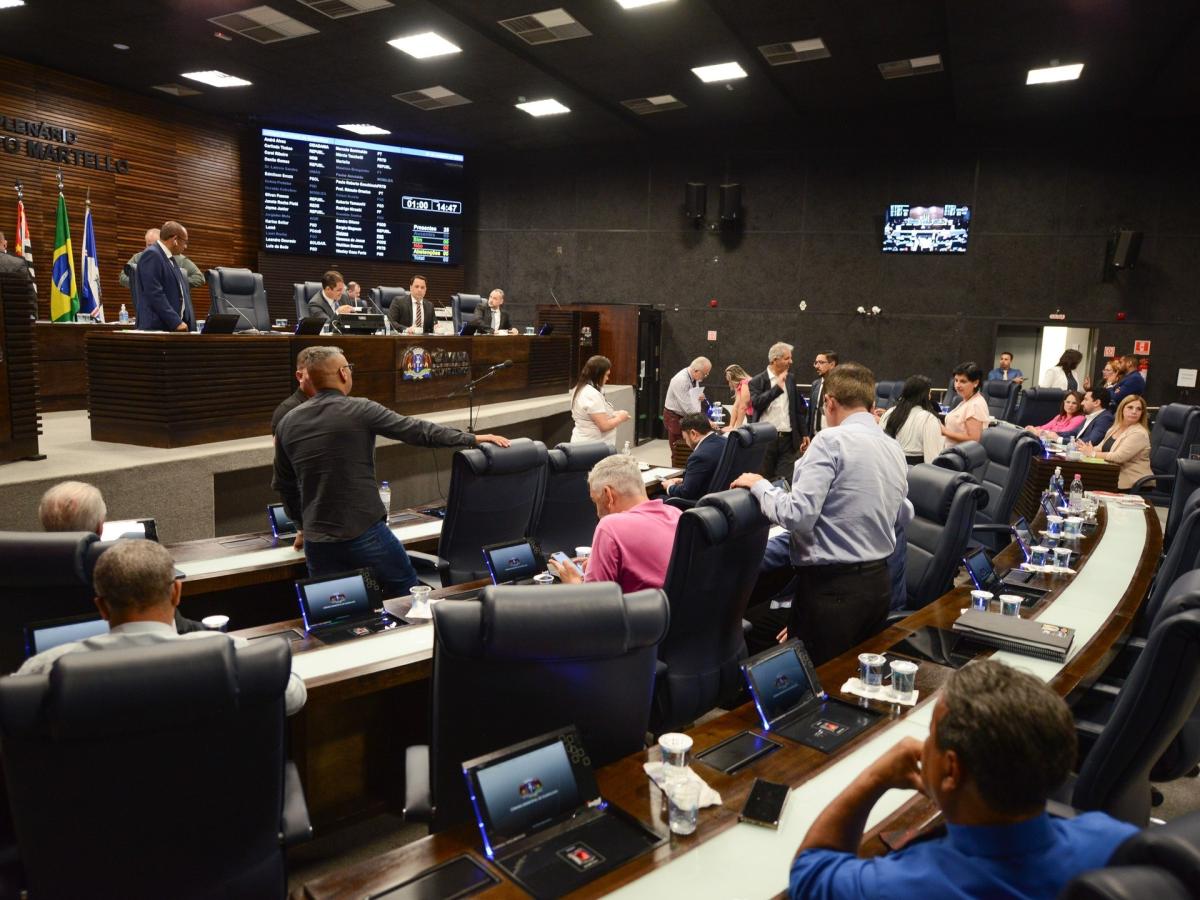 De forma extraordinária, Câmara vota projetos de lei de interesse da Prefeitura