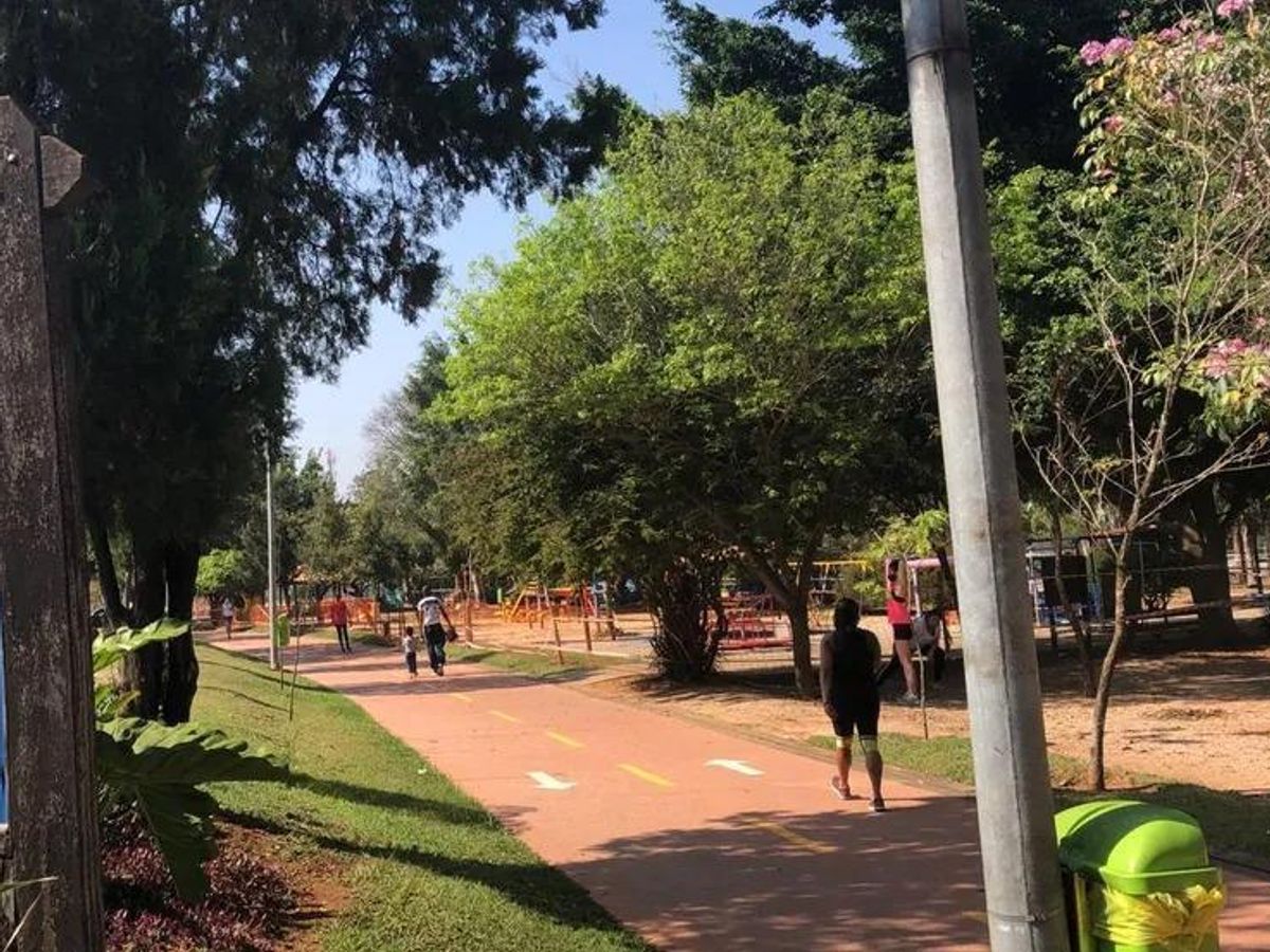 Cerca de 10 mil pessoas frequentam o parque Bosque Maia aos finais de semana