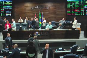 Câmara Municipal aprova reajuste salarial de 2% para servidores; projeto segue para sanção do prefeito