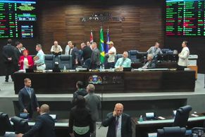 Câmara Municipal aprova reajuste salarial de 2% para servidores; projeto segue para sanção do prefeito