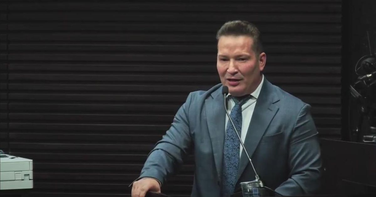 "Vou falar de foguete": vereador ironiza debates na Câmara de Guarulhos