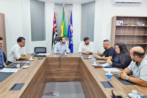 Servidores rejeitam reajuste de 2% e STAP convoca assembleia com paralisação
