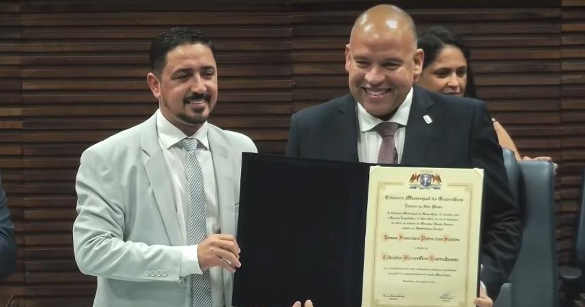 Câmara de Guarulhos concede título de cidadão ao enfermeiro James em noite de homenagens