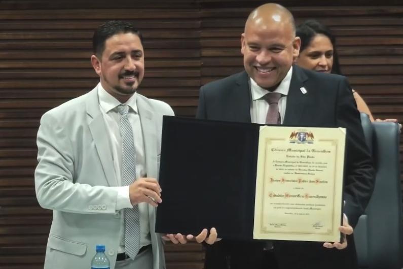 Câmara de Guarulhos concede título de cidadão ao enfermeiro James em noite de homenagens, Reconhecimento celebra trajetória de dedicação à saúde pública, à formação profissional e ao cuidado humanizado na cidade