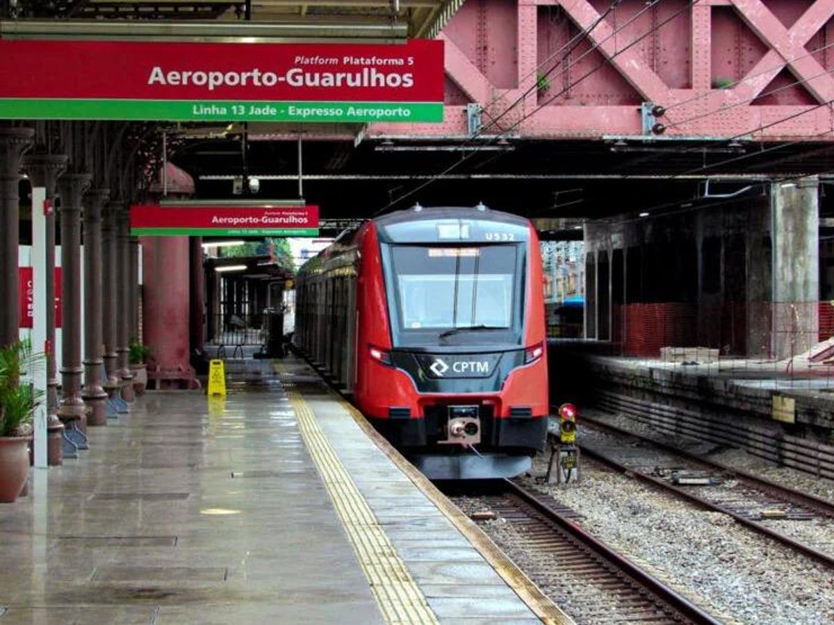 Estação Aeroporto-Guarulhos vira galeria que provoca reflexão sobre a dor e o cuidado