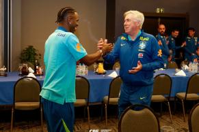 Hospedada em Guarulhos (SP), Seleção Brasileira inicia trabalhos para jogos da Eliminatórias da Copa do Mundo