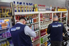 Procon, GCM e Prefeitura realizam operação noturna em adegas e apuram venda irregular de álcool a menores