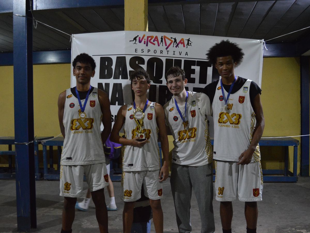 Heitor, João César, Breno e Davi Thurner - que foi destaque da categoria como 4º maior pontuador da competição.