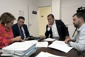 Comissão da Câmara aprova implantação de cemitério para animais e mudanças no licenciamento ambiental