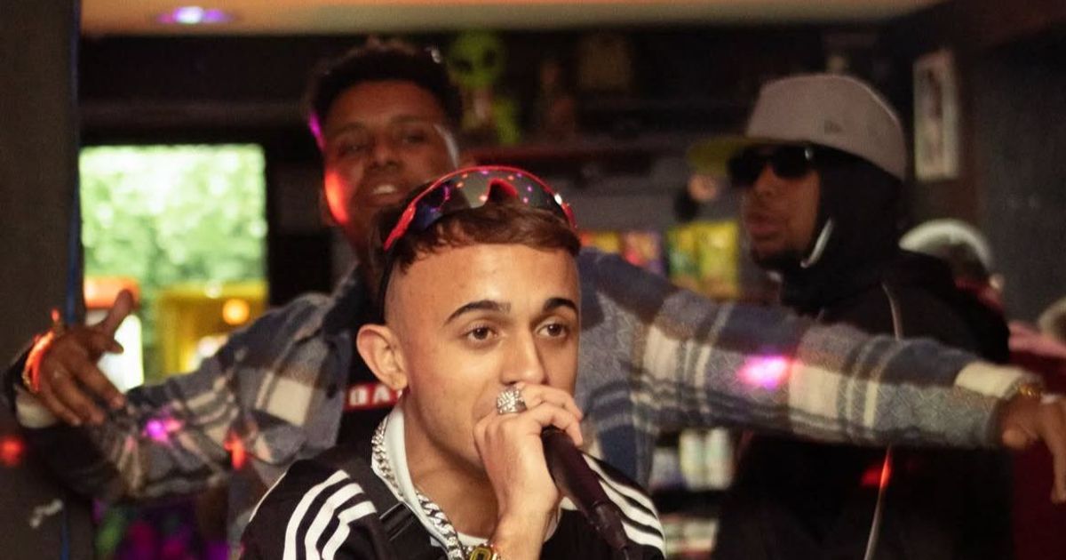 Jottacê uma voz de Guarulhos