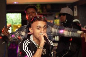 Jottacê uma voz de Guarulhos