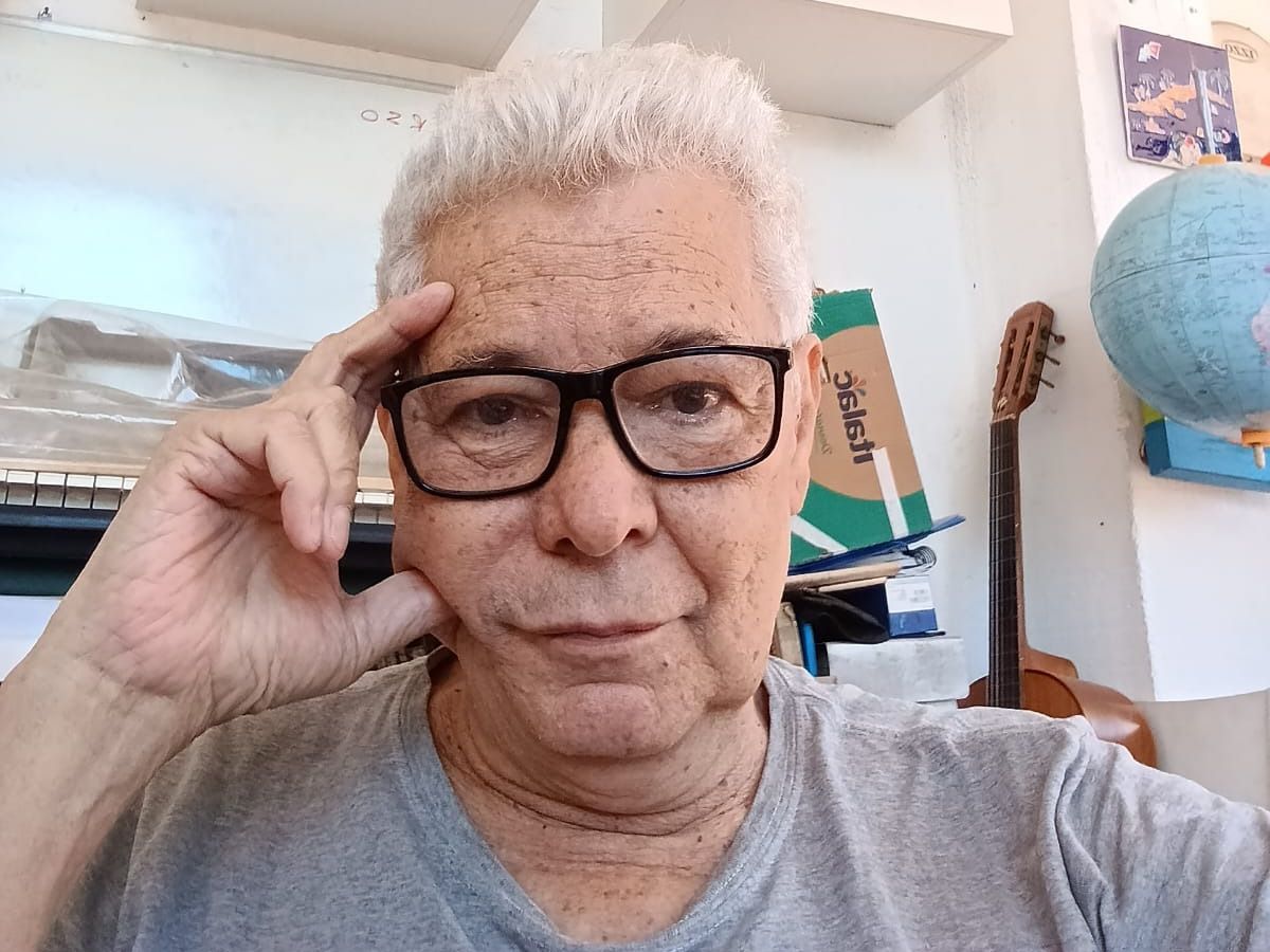 Sérgio Santiago, de físico a ator.