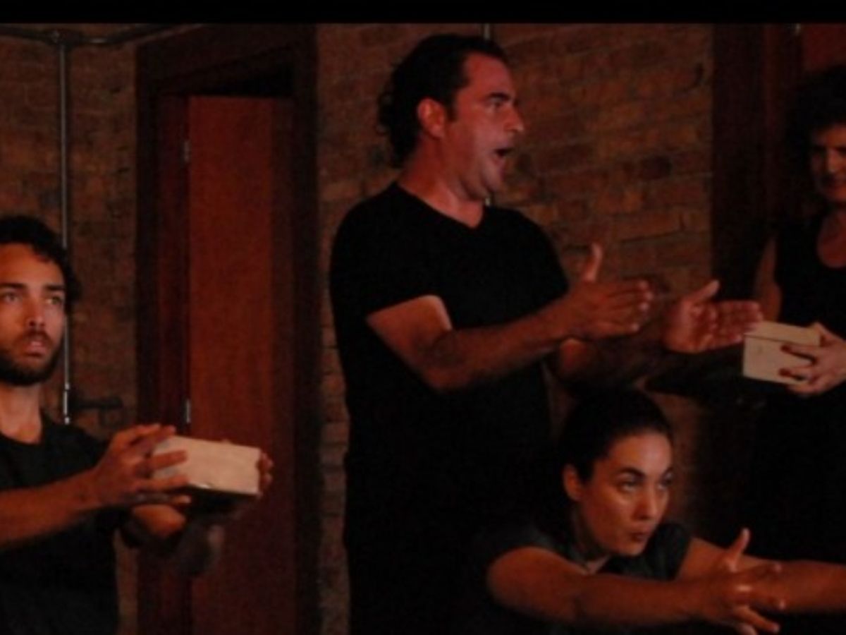 Sérgio Santiago, de físico a ator.