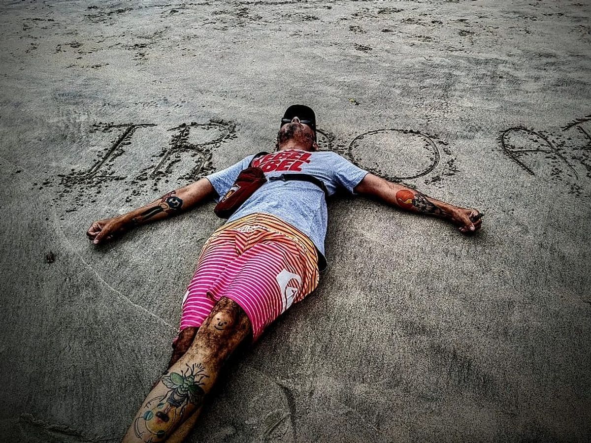 Mad Rodrigues, da música a poesia