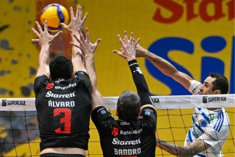 Vôlei Guarulhos perde para o Cruzeiro e cai para 5º lugar na Superliga de vôlei masculino