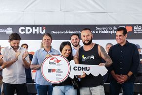 Plano habitacional do Governo do Estado realiza investimento superior à R$ 100 milhões no bairro dos Pimentas