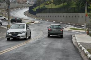 Na região do Itapegica, Prefeitura entrega novo acesso à rodovia Presidente Dutra