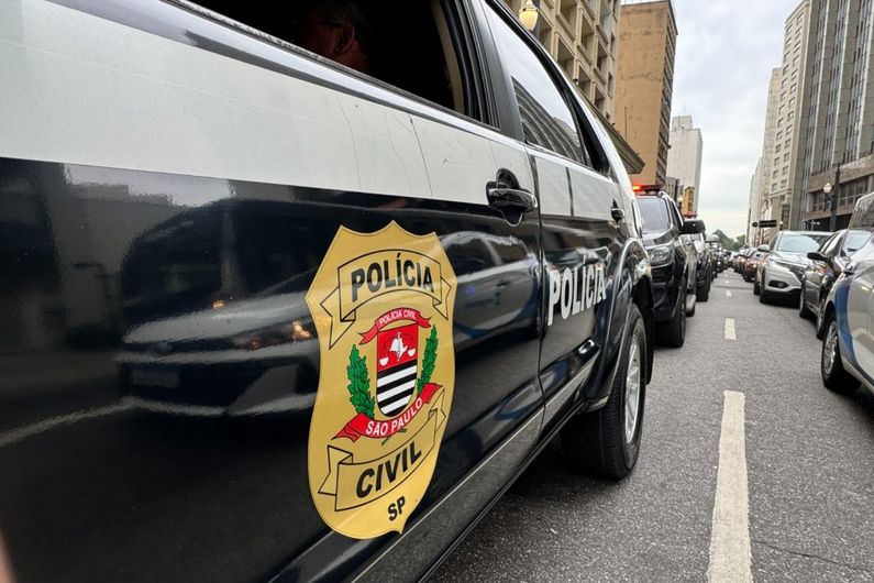 Em Guarulhos (SP), Polícia Civil cumpre mandados de busca e apreensão contra venda de ingressos falsos