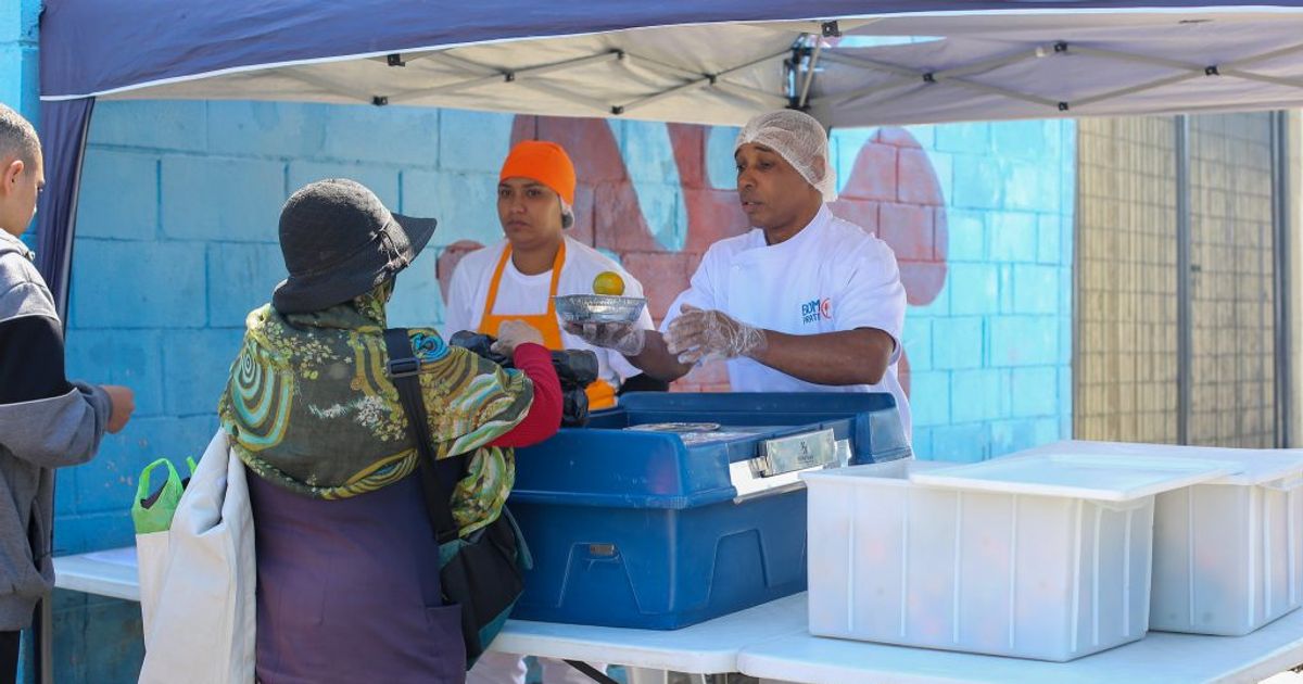 Bom Prato Móvel passa a funcionar no Jardim Vila Galvão até os primeiros dias de maio deste ano