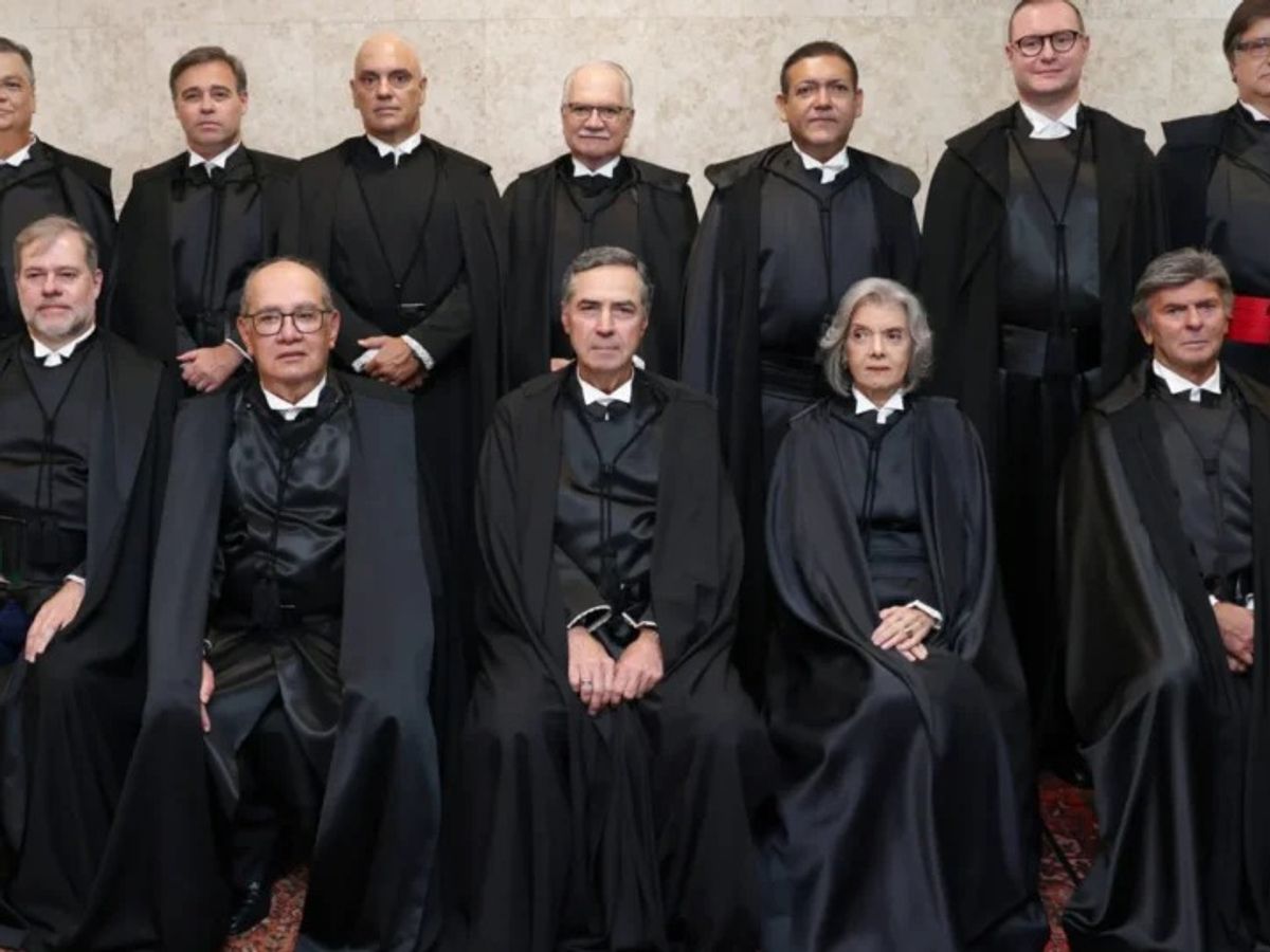 O Supremo Tribunal Federal (STF) é a instância máxima do Poder Judiciário no Brasil.
