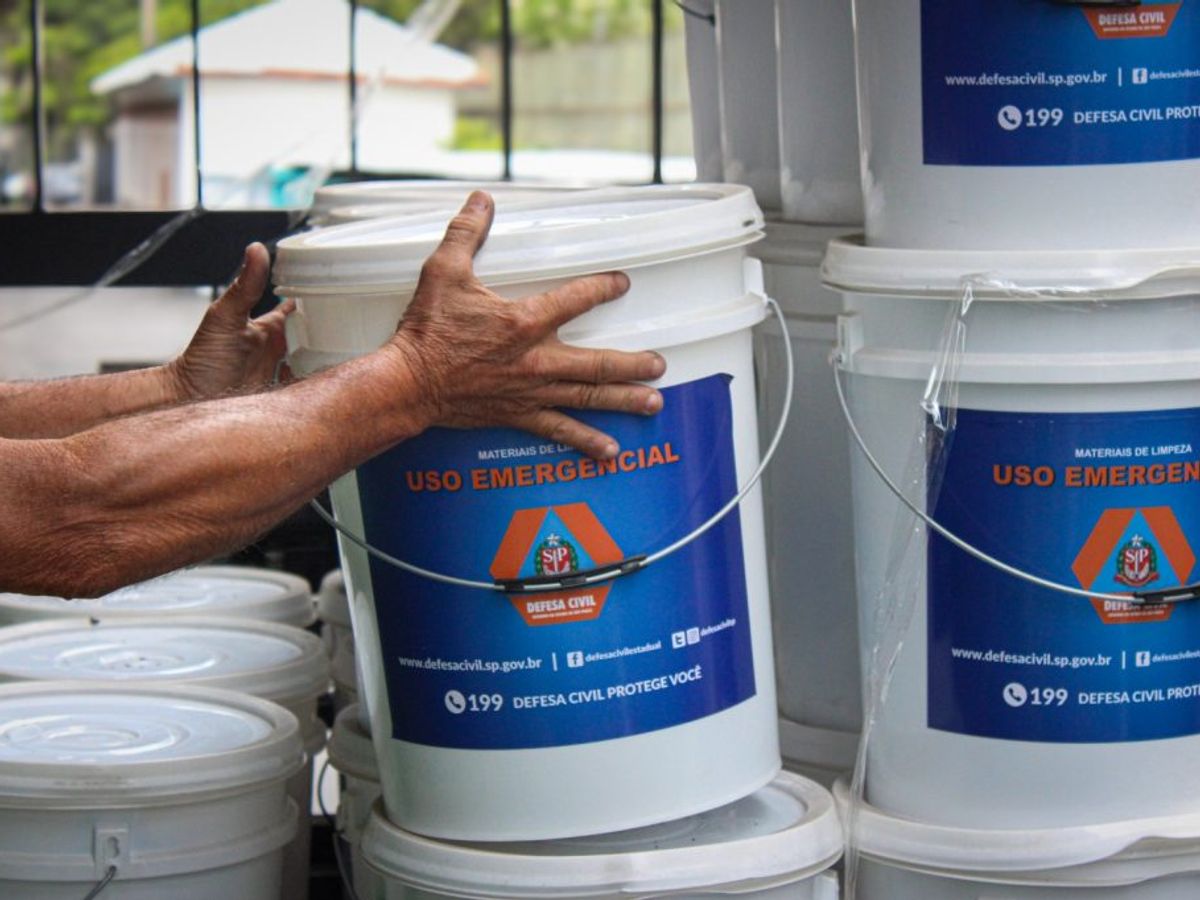 Retirada dos materiais foi realizada pelo município nos Centros de Distribuição do Fundo Social de São Paulo e no depósito da Defesa Civil