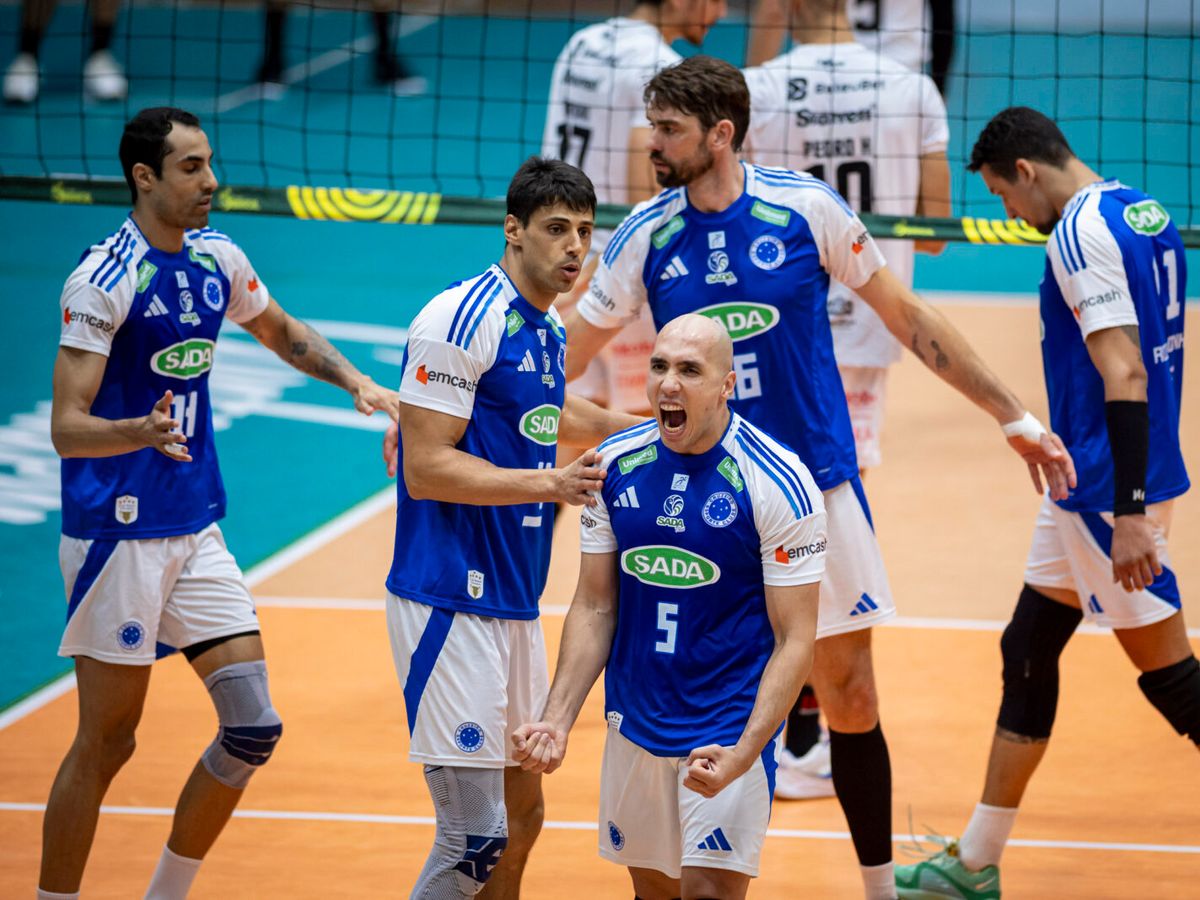 Cruzeiro venceu o Vôlei Guarulhos e avançou à semifinal da Copa Brasil.
