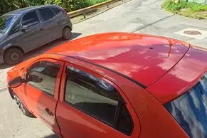 VW - VolksWagen Gol City 1.0 Mi 8V 4p - Miniatura 7