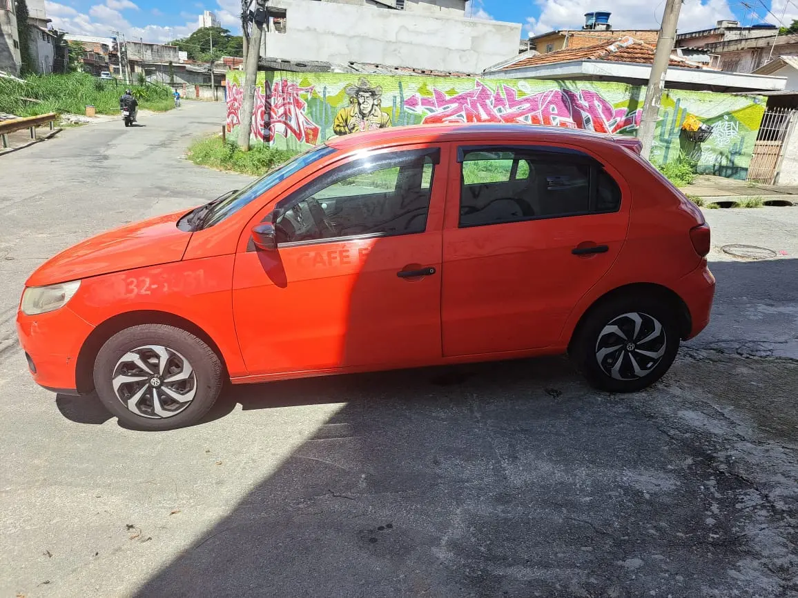 VW - VolksWagen Gol City 1.0 Mi 8V 4p - Foto 6