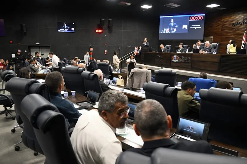 Vereadores analisam proposta que eleva IPTU em Guarulhos